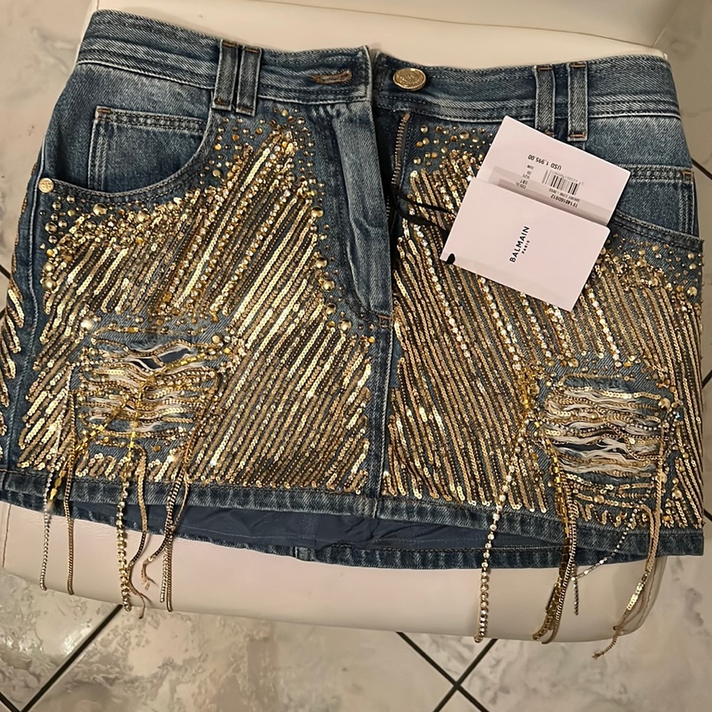 BALMAIN  short low-rise , size 38.